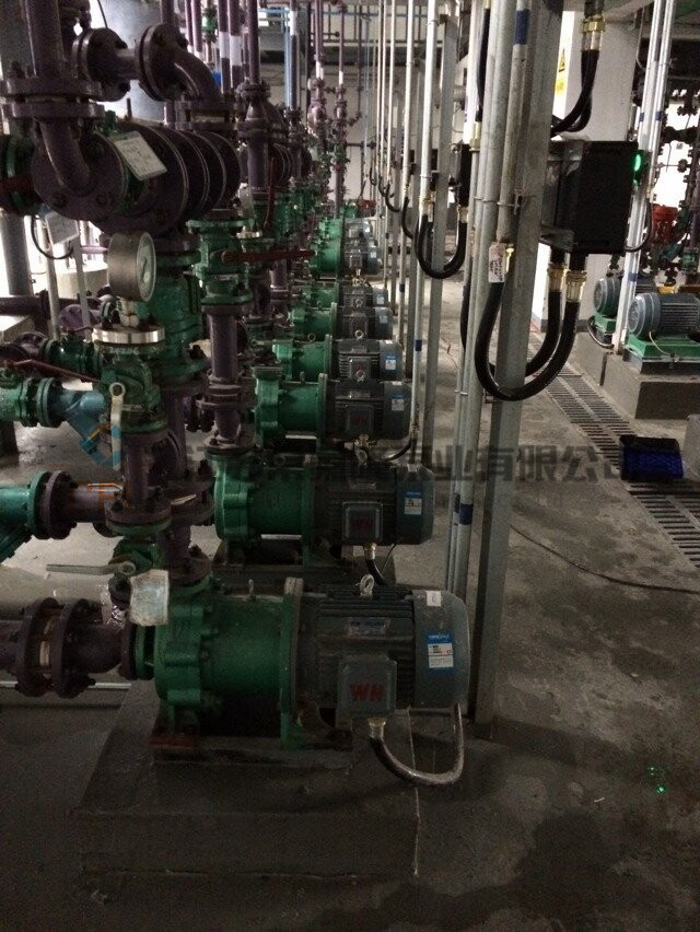 襯氟磁力泵使用現(xiàn)場(chǎng) 襯氟磁力泵使用現(xiàn)場(chǎng)